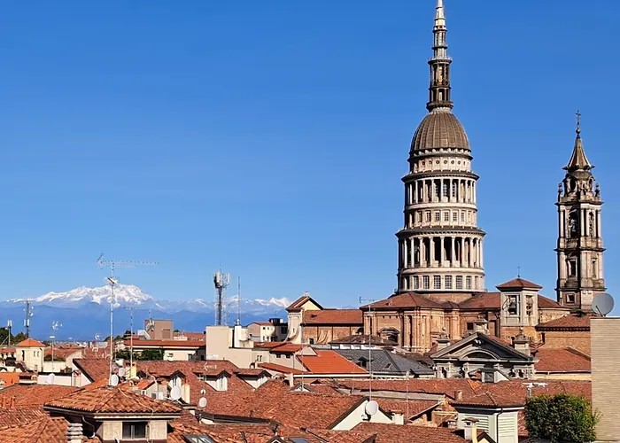 Panoramica - Centro * نوفارا